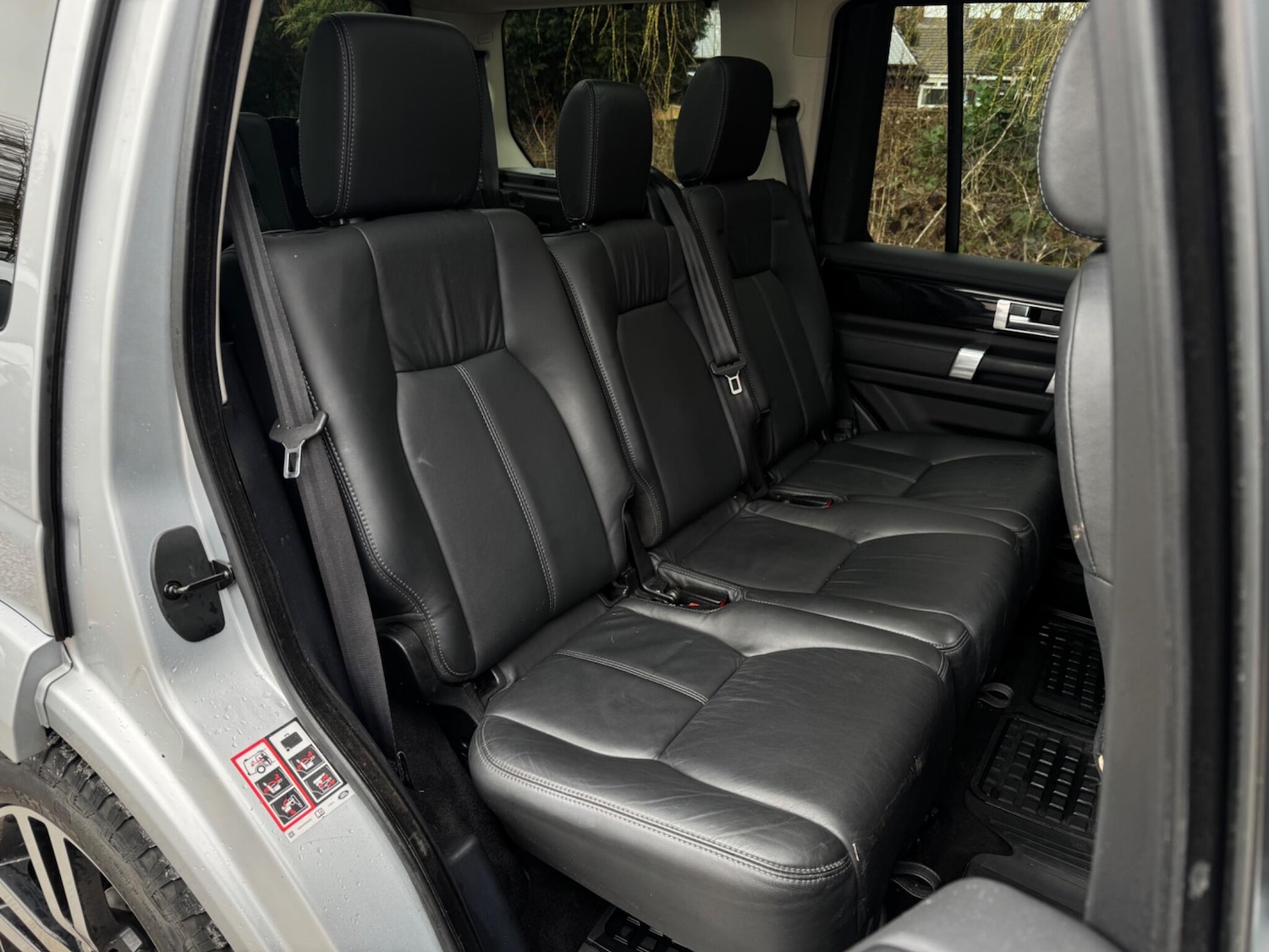 Used Land Rover Discovery 4 2015 for sale - 77658716: Photo 26