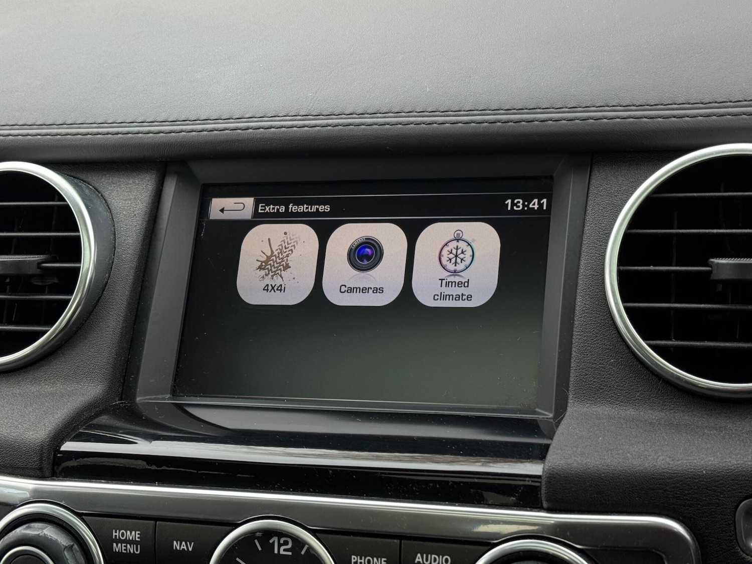 Used Land Rover Discovery 4 2015 for sale - 77658716: Photo 47