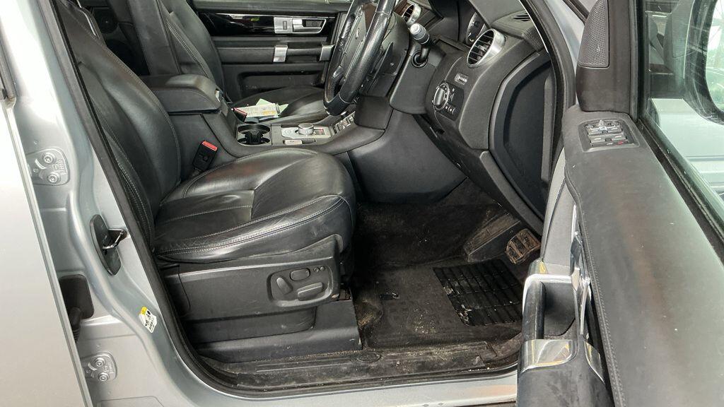 Used Land Rover Discovery 2015 for sale - 77658716: Photo 9