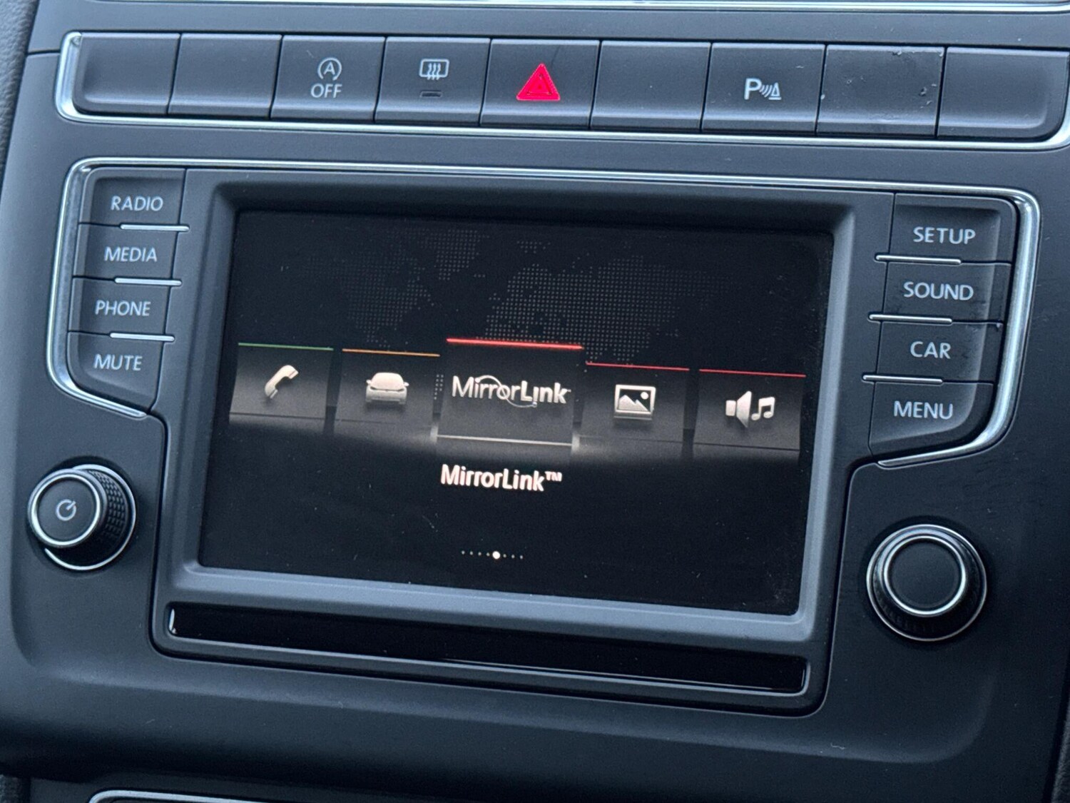 Used Volkswagen Polo 2015 for sale - 76432047: Photo 39