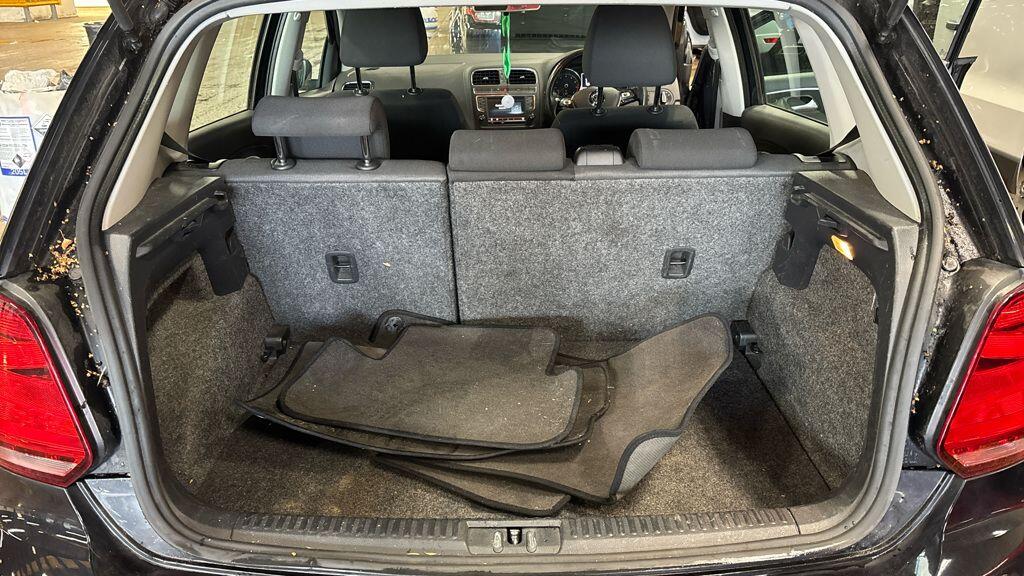 Used Volkswagen Polo 2015 for sale - 76432047: Photo 7