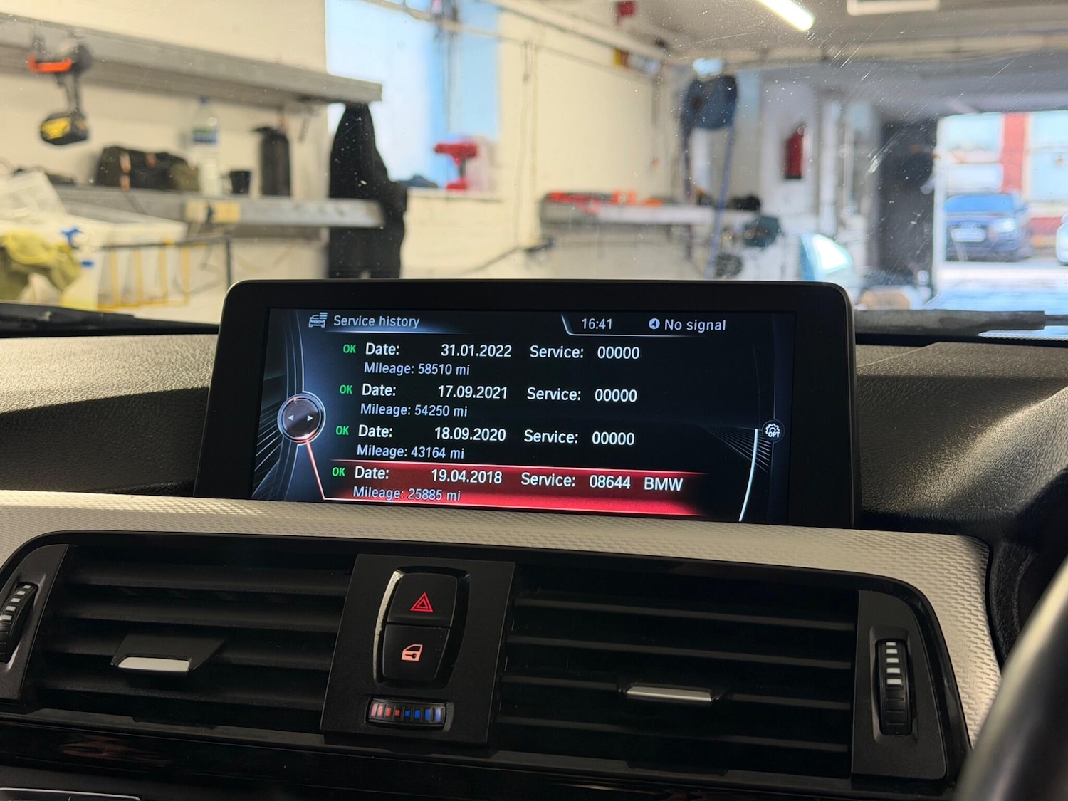 Used BMW 3 Series 2015 for sale - 77892351: Photo 9