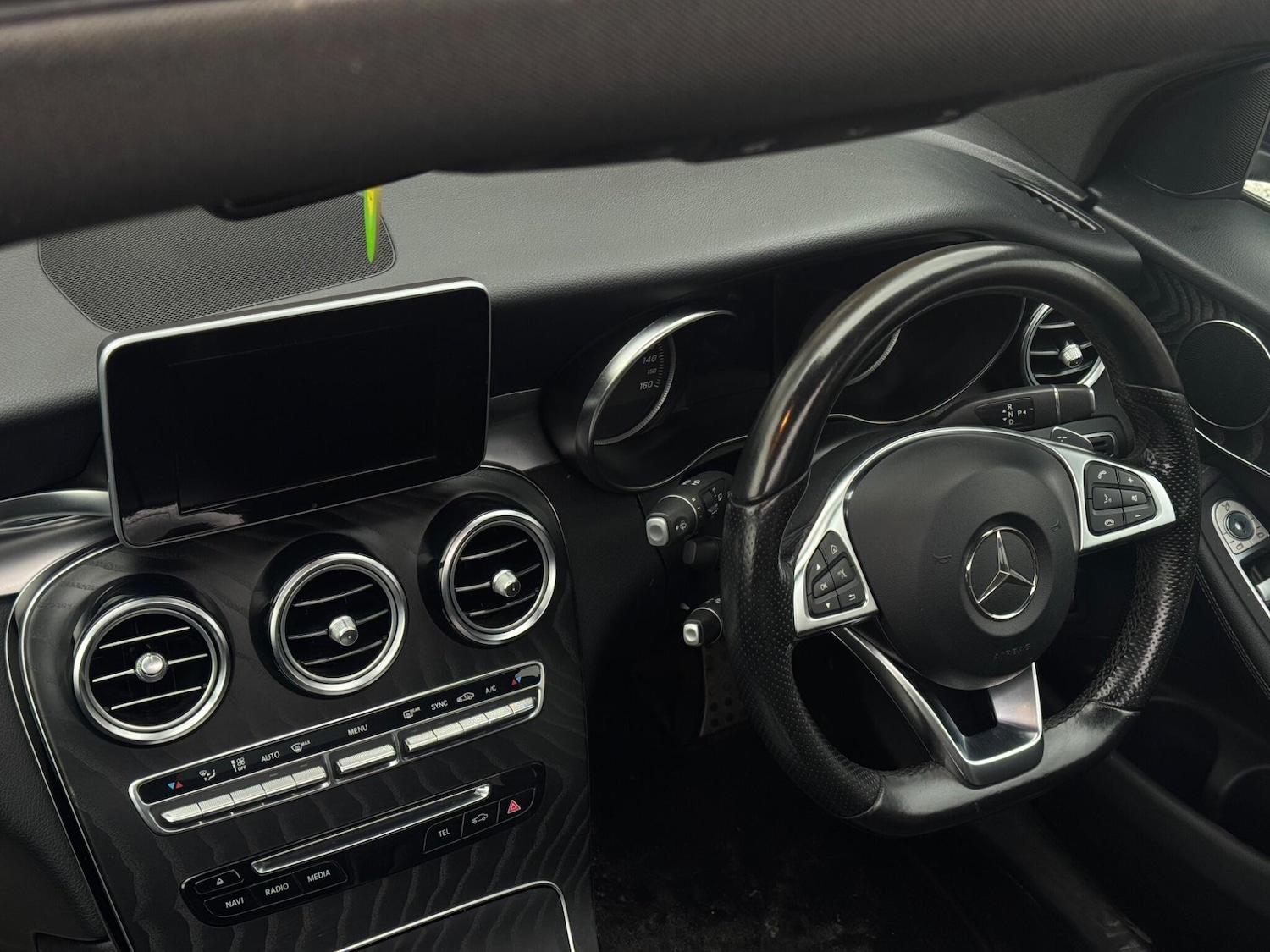 Used Mercedes-Benz GLC 2017 for sale - 77376545: Photo 30