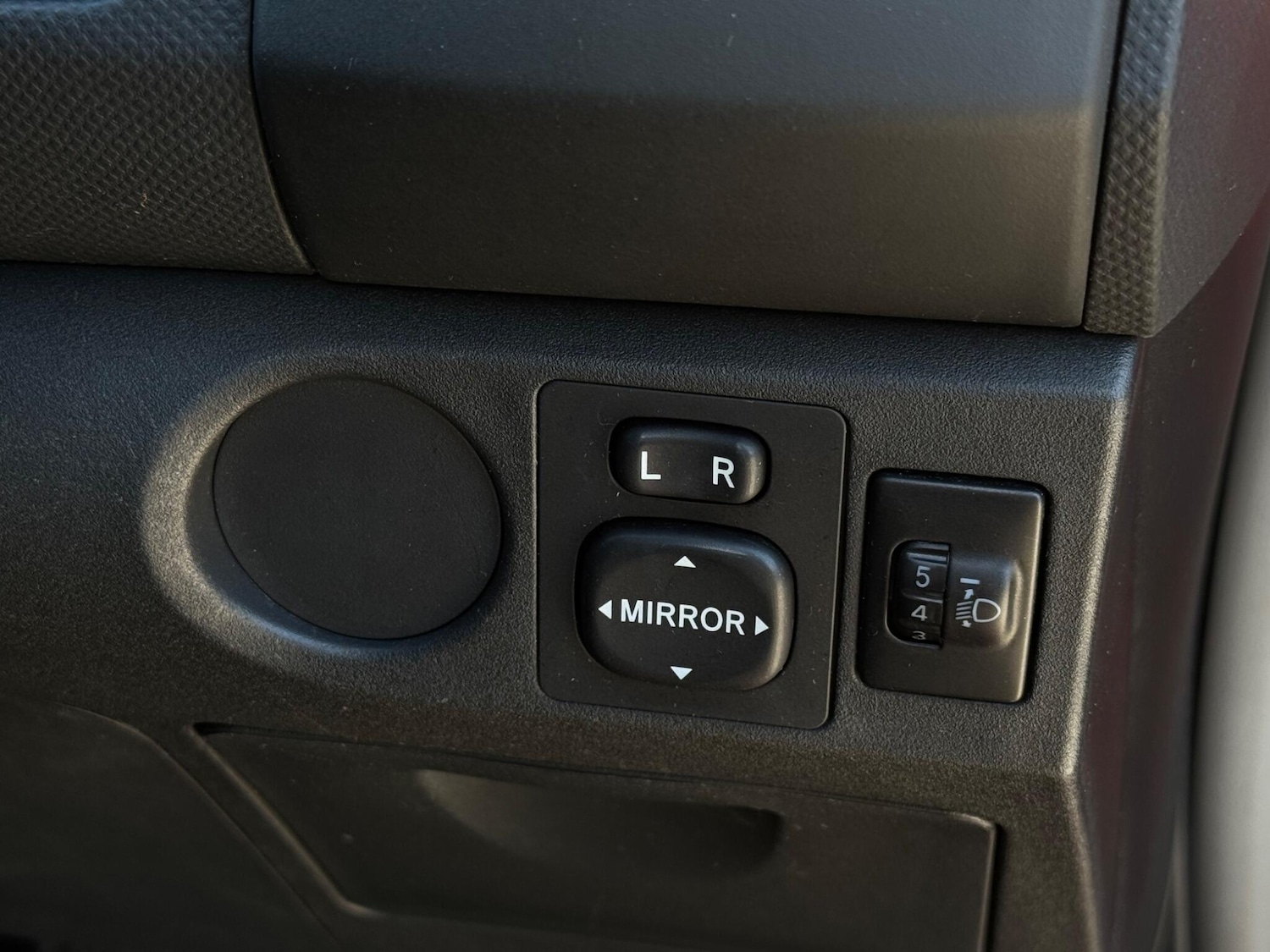 Used Toyota Yaris 2006 for sale - 76990992: Photo 47