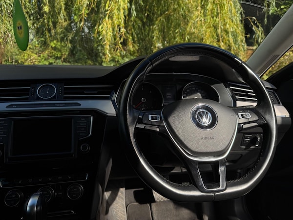 Used Volkswagen Passat 2016 for sale - 74478251: Photo 30