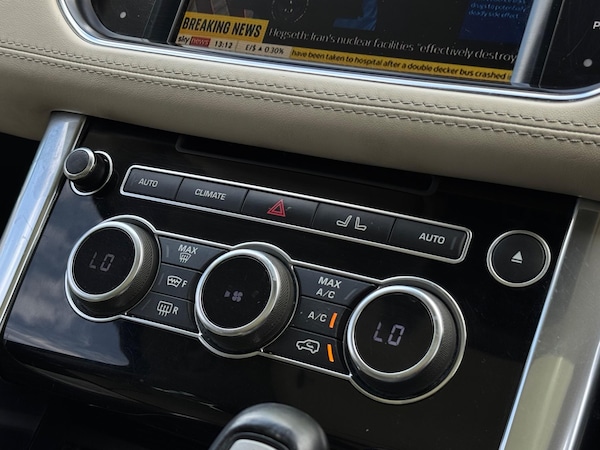 Used Land Rover Range Rover Sport 2015 for sale - 75071122: Photo 40