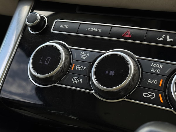 Used Land Rover Range Rover Sport 2015 for sale - 75071122: Photo 41