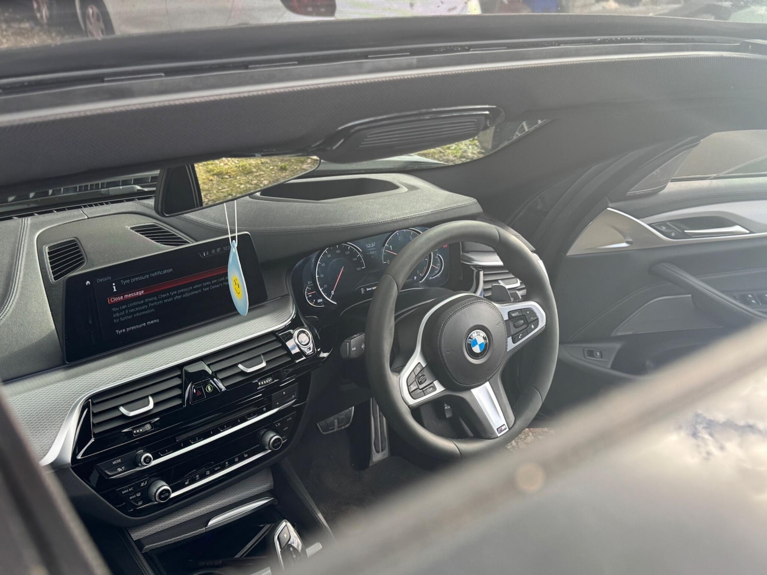 Used BMW 5 Series 2017 for sale - 76512629: Photo 3