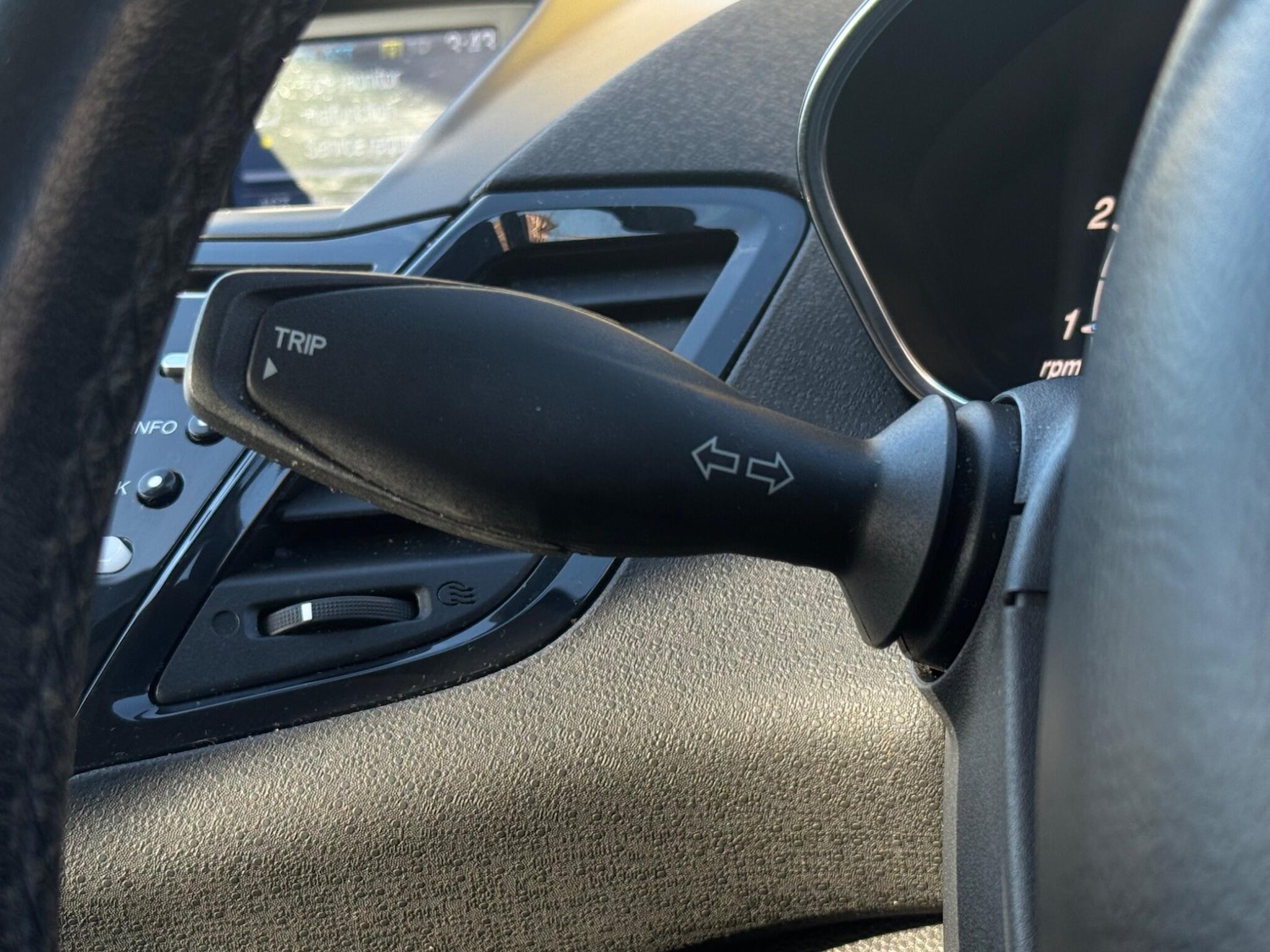 Used Ford Fiesta 2015 for sale - 77940799: Photo 35