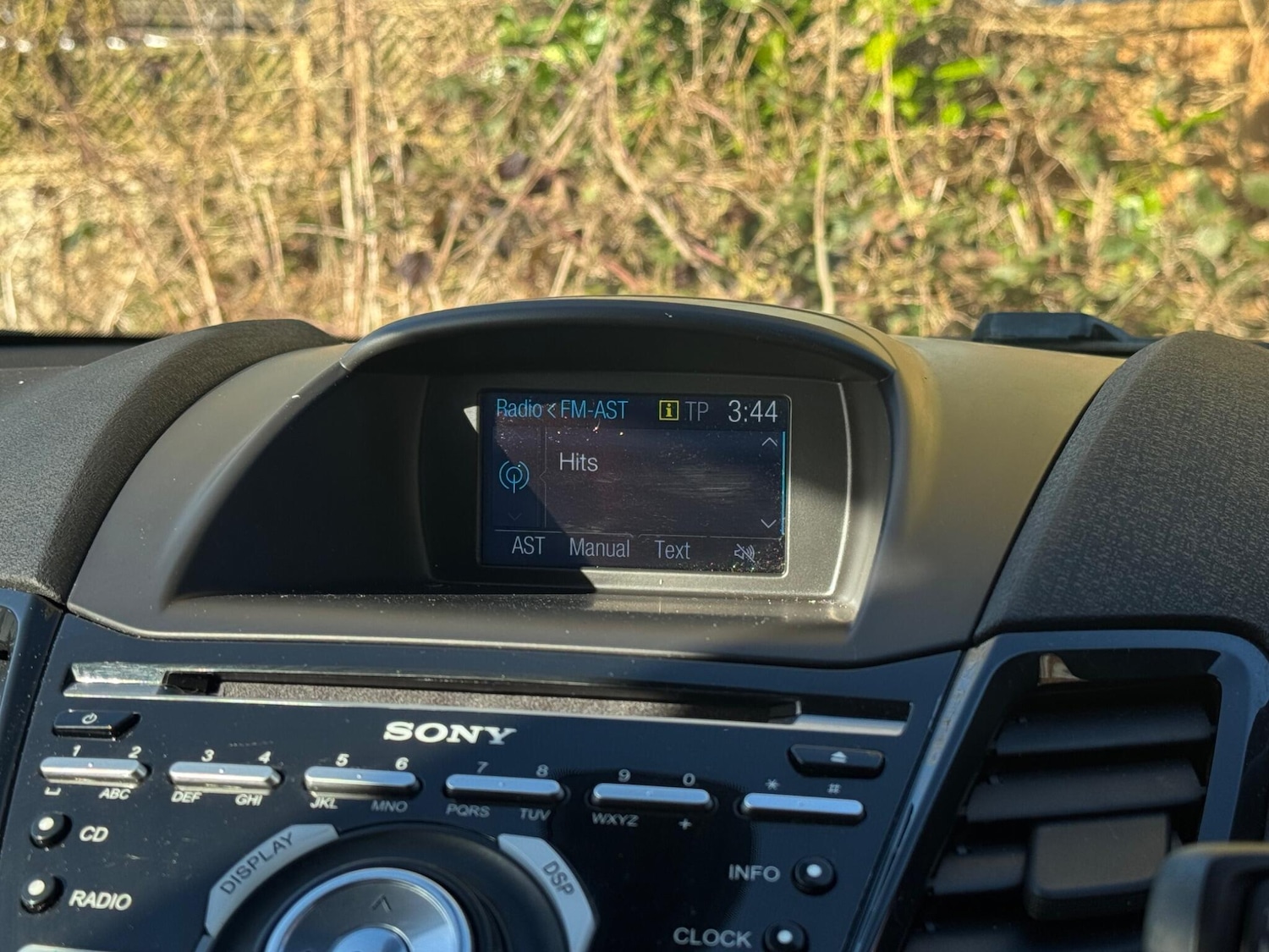 Used Ford Fiesta 2015 for sale - 77940799: Photo 46