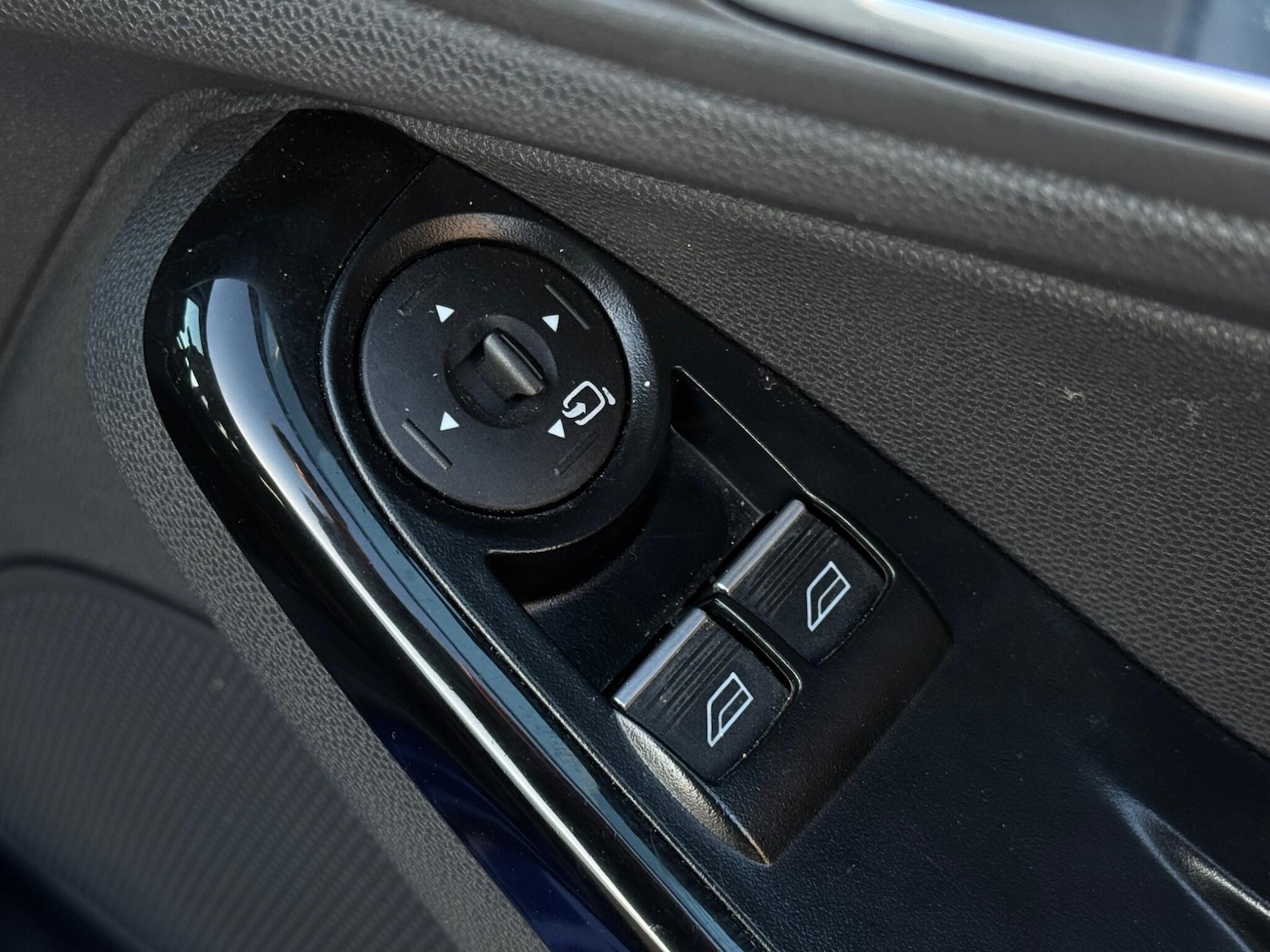 Used Ford Fiesta 2015 for sale - 77940799: Photo 61