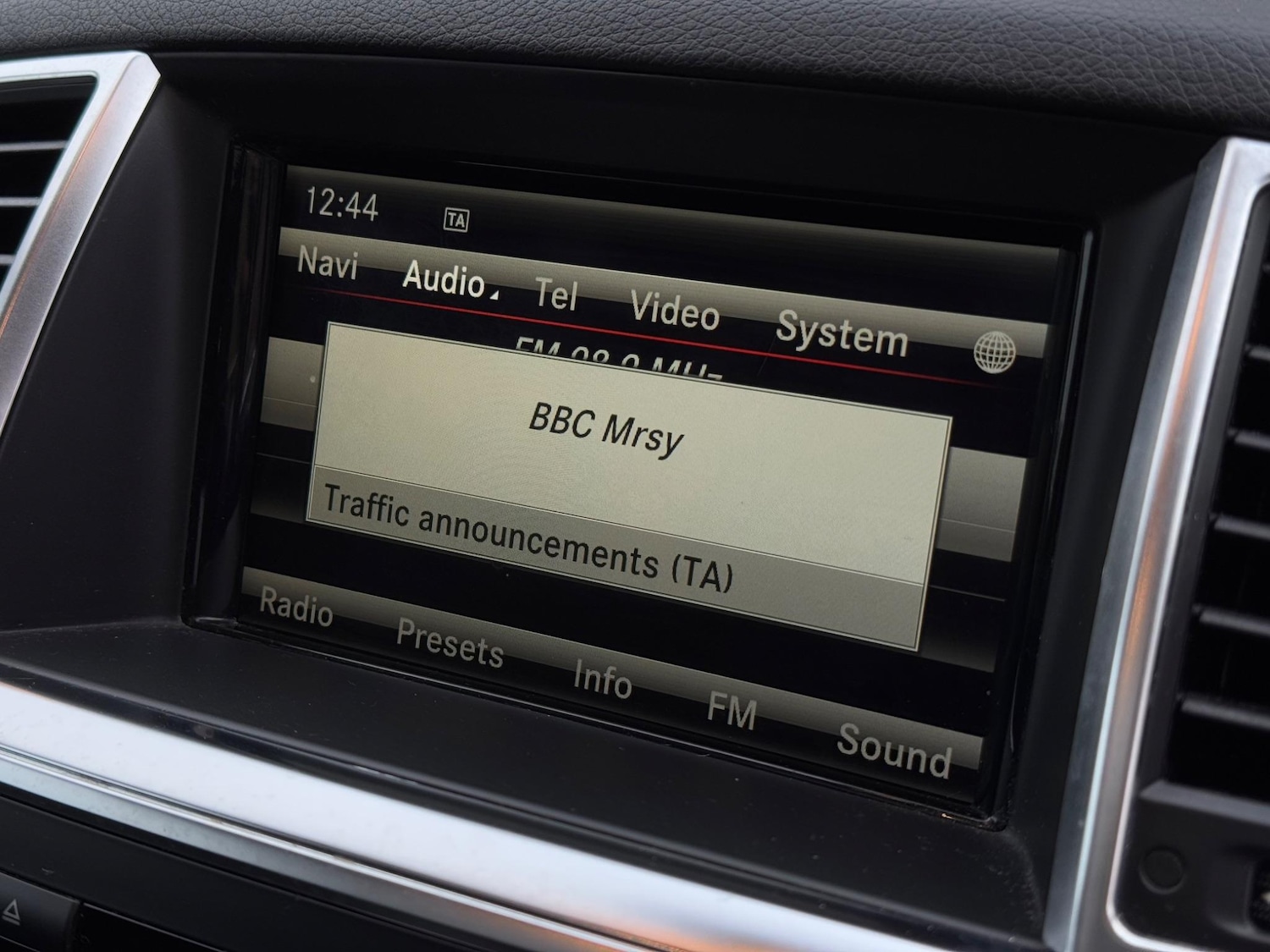 Used Mercedes-Benz M Class 2013 for sale - 76990989: Photo 44