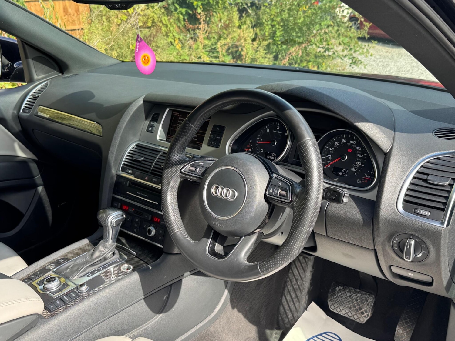 Used Audi Q7 2012 for sale - 76865617: Photo 12