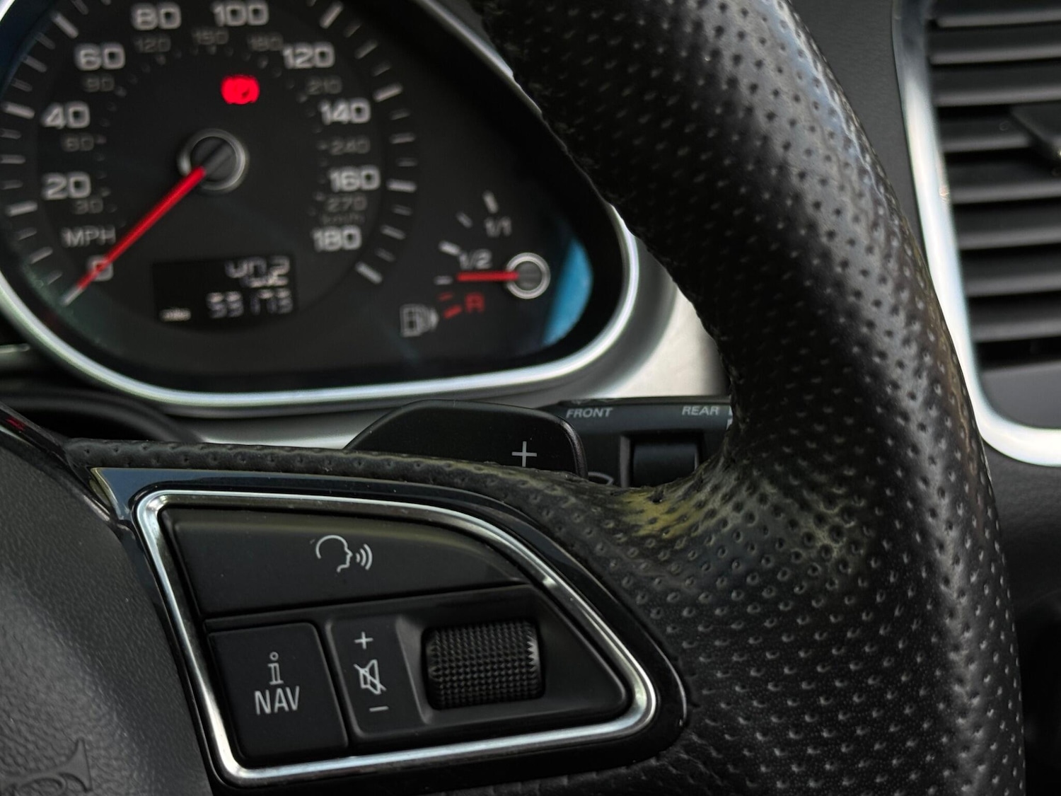 Used Audi Q7 2012 for sale - 76865617: Photo 34