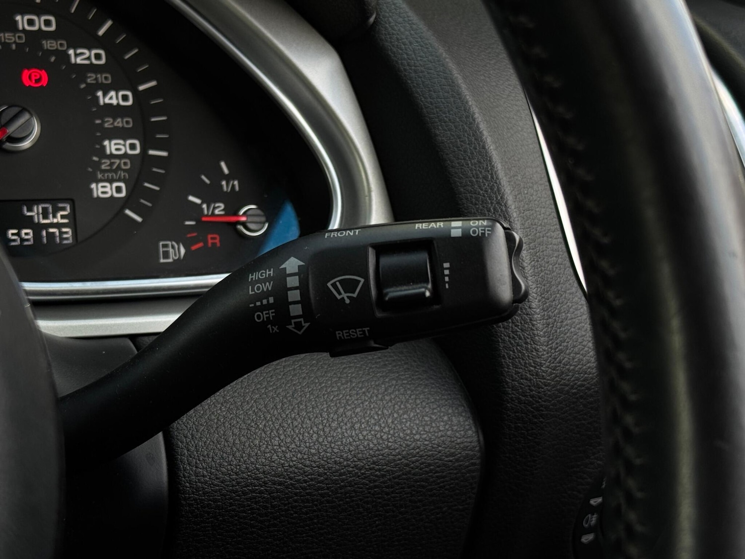 Used Audi Q7 2012 for sale - 76865617: Photo 37