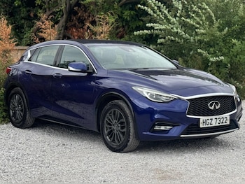 Used Infiniti Q30 2017 for sale - 79453020: Photo