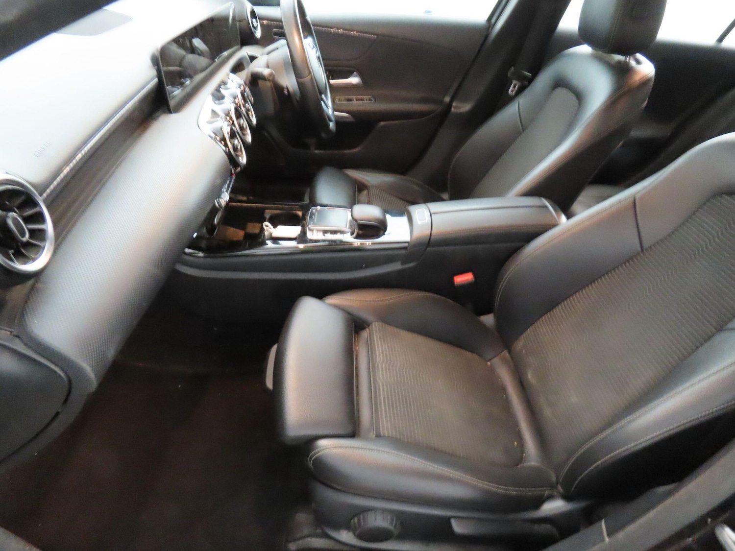 Used Mercedes-Benz A-Class 2018 for sale - 77229467: Photo 10