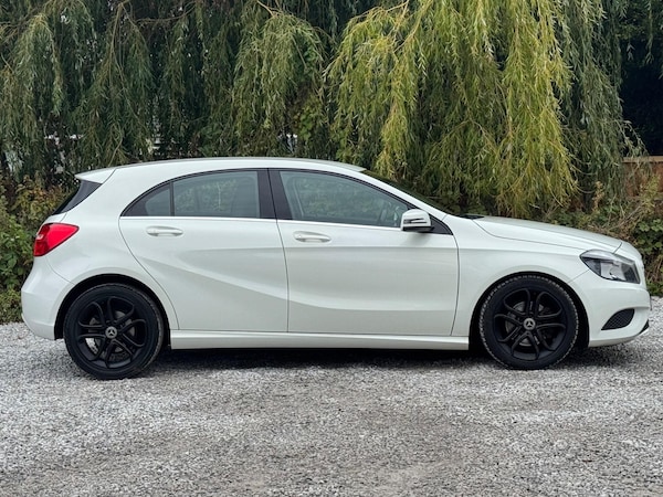 Used Mercedes-Benz A-Class 2013 for sale - 76108547: Photo 11