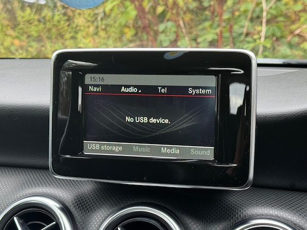 Used Mercedes-Benz A-Class 2013 for sale - 76108547: Photo 45
