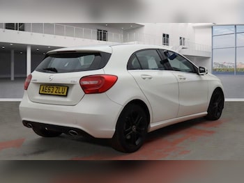 Used Mercedes-Benz A-Class 2013 for sale - 76108547: Photo 4