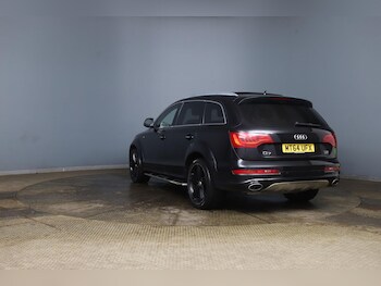 Used Audi Q7 2014 for sale - 77441000: Photo