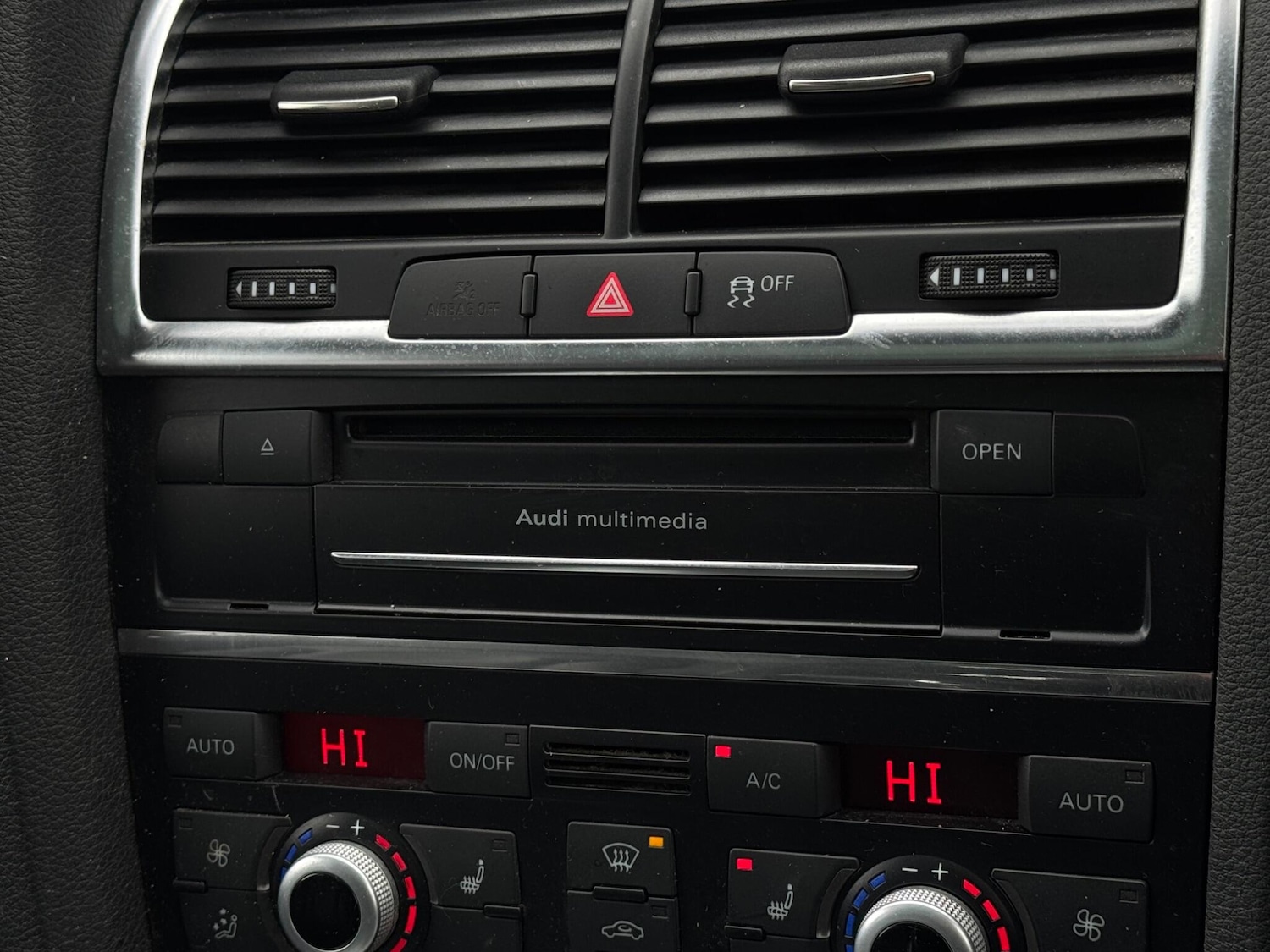 Used Audi Q7 2014 for sale - 77441000: Photo 58