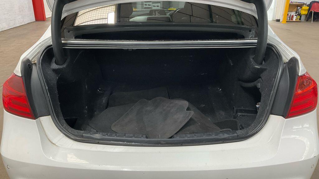 Used BMW 3 Series 2014 for sale - 76855875: Photo 10