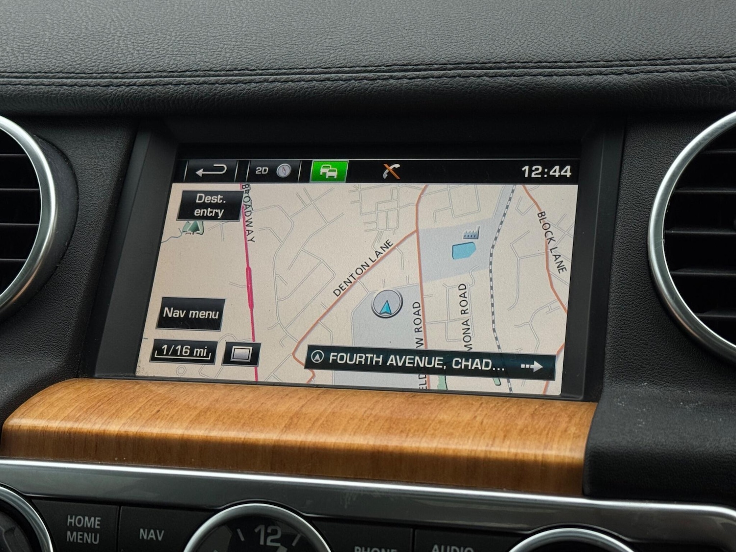 Used Land Rover Discovery 4 2015 for sale - 77268019: Photo 51