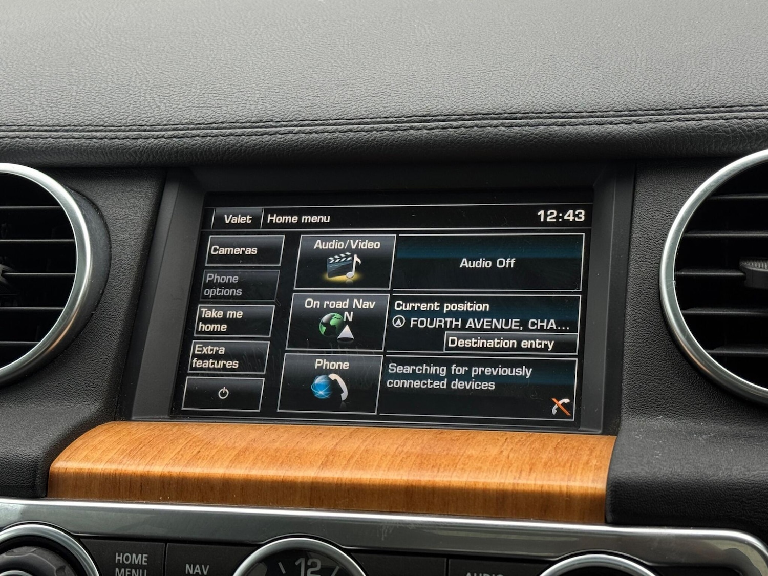 Used Land Rover Discovery 4 2015 for sale - 77268019: Photo 54