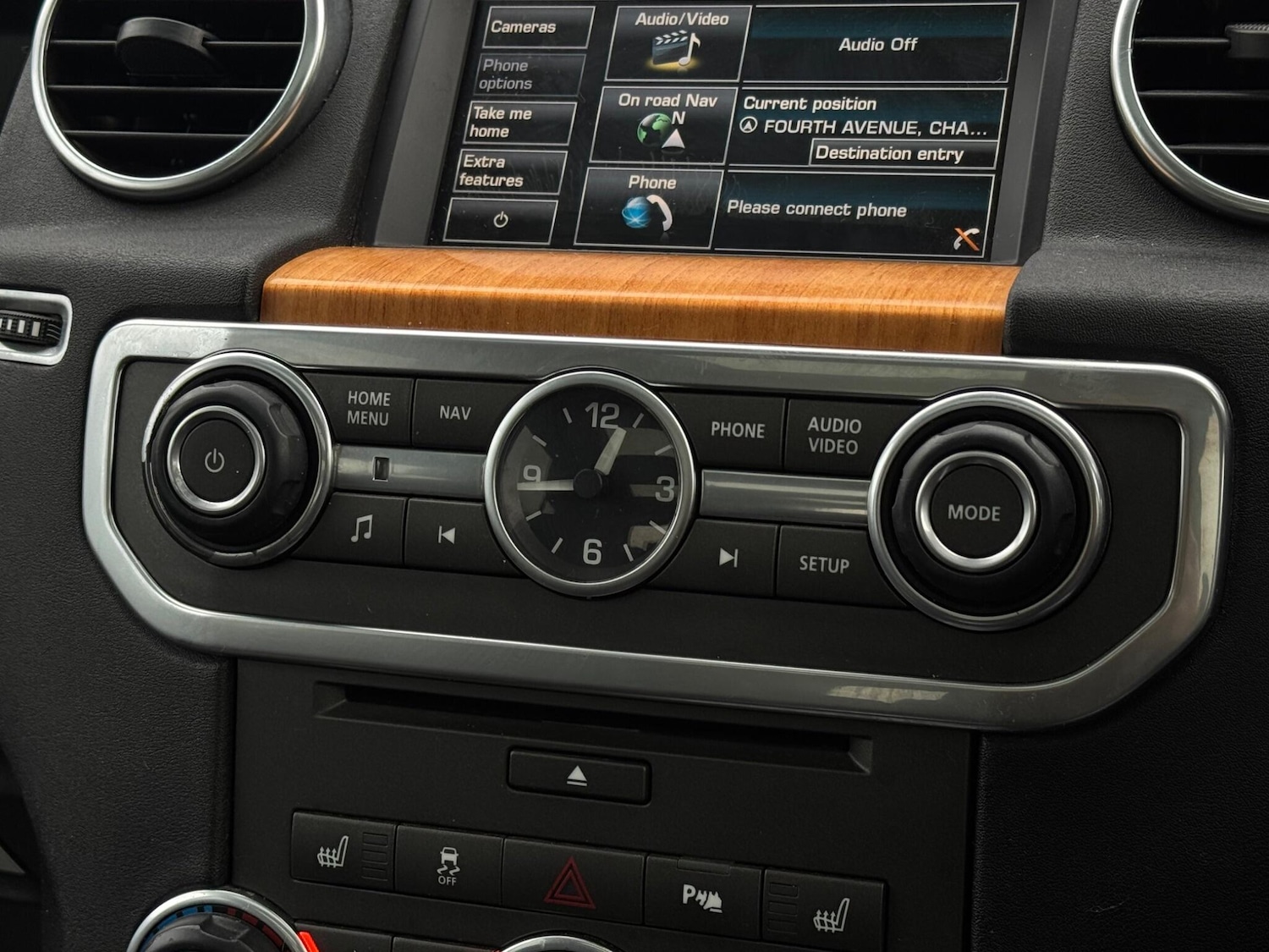 Used Land Rover Discovery 4 2015 for sale - 77268019: Photo 57