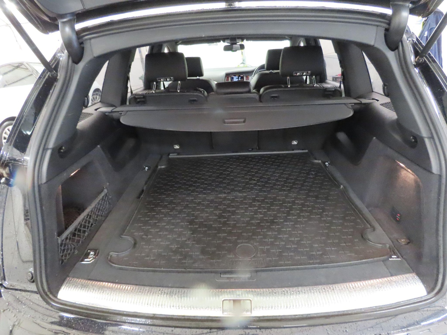 Used Audi Q7 2013 for sale - 76361451: Photo 11
