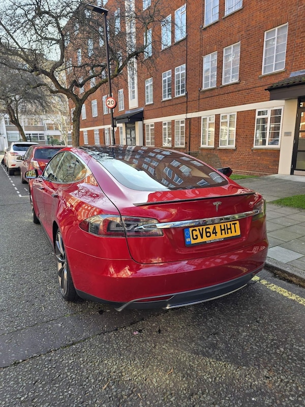 Used Tesla Model S 2015 for sale - 75268748: Photo 11