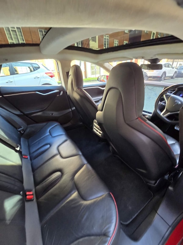 Used Tesla Model S 2015 for sale - 75268748: Photo 16