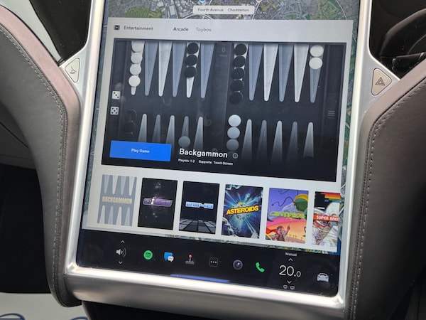 Used Tesla Model S 2015 for sale - 75268748: Photo 45
