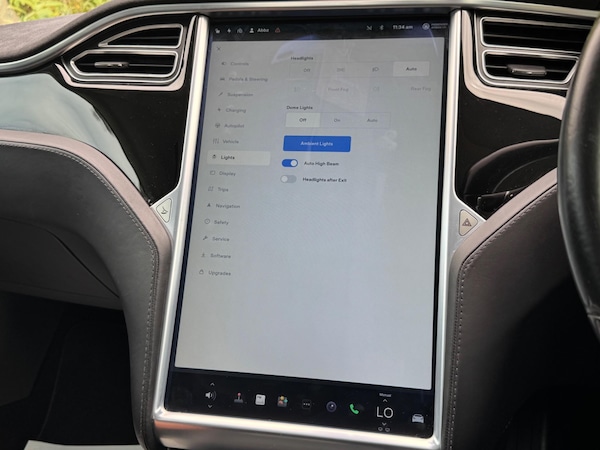 Used Tesla Model S 2015 for sale - 75268748: Photo 54