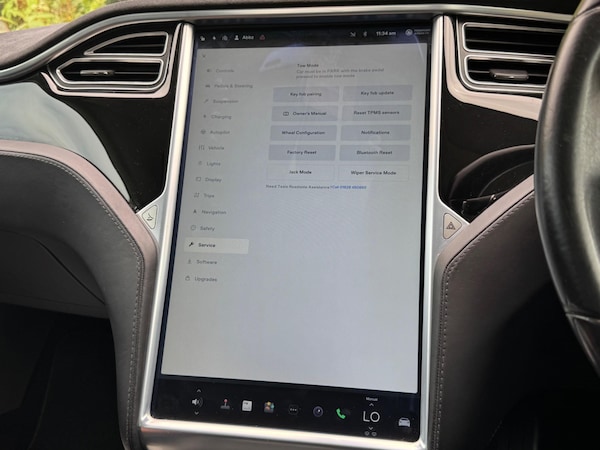 Used Tesla Model S 2015 for sale - 75268748: Photo 60