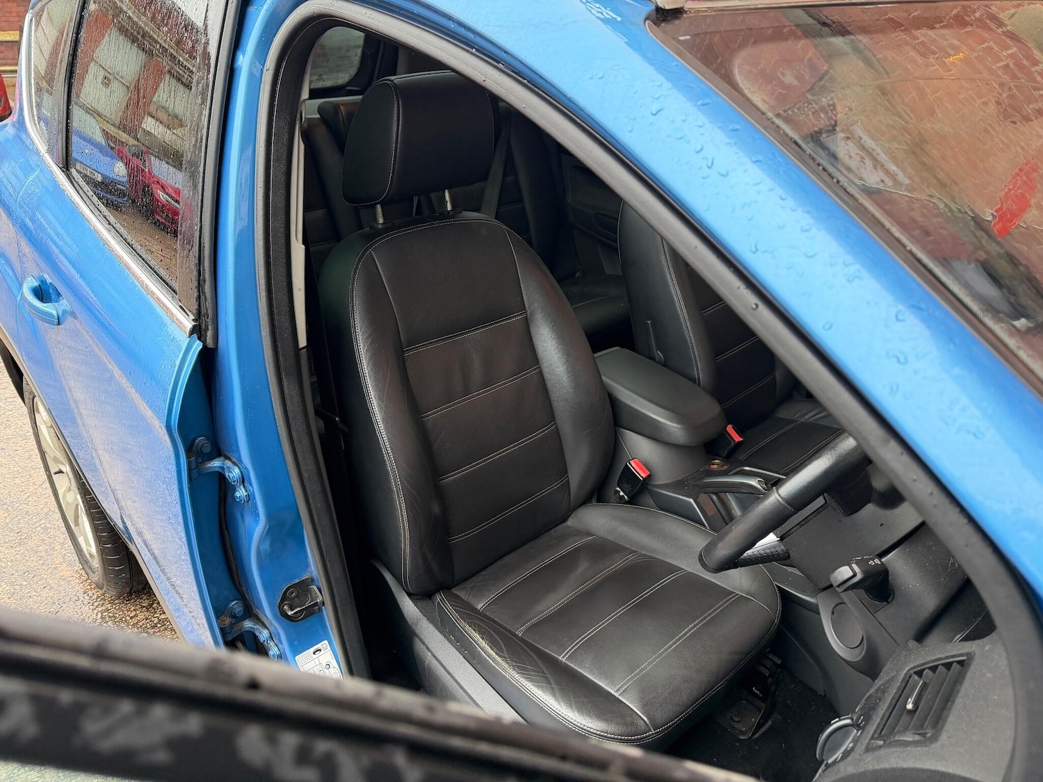 Used Ford Kuga 2010 for sale - 76942452: Photo 7