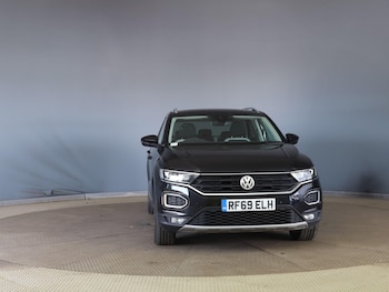 Used Volkswagen T-Roc 2020 for sale - 79349366: Photo
