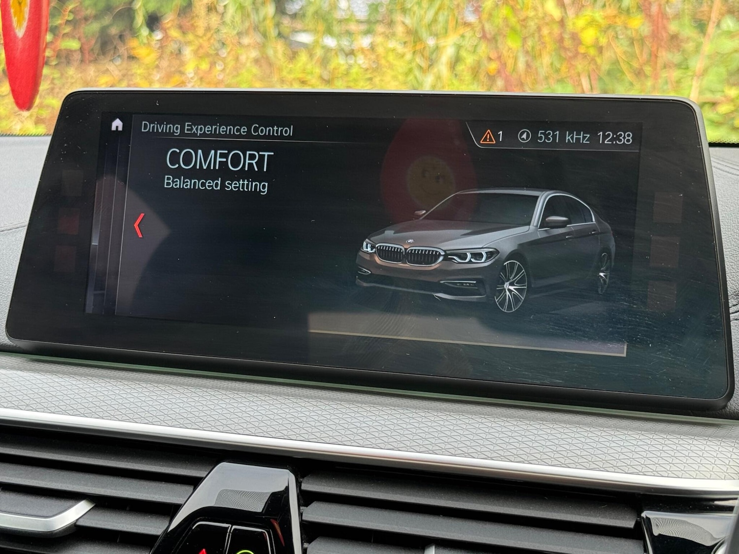 Used BMW 5 Series 2018 for sale - 76108356: Photo 62