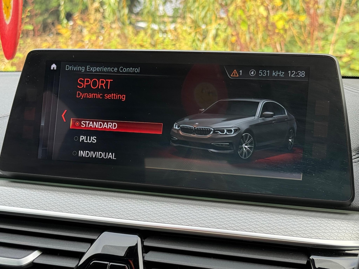 Used BMW 5 Series 2018 for sale - 76108356: Photo 63