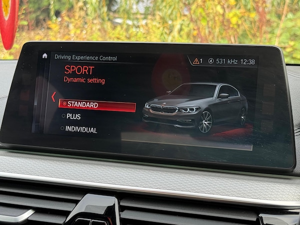 Used BMW 5 Series 2018 for sale - 76108356: Photo 63