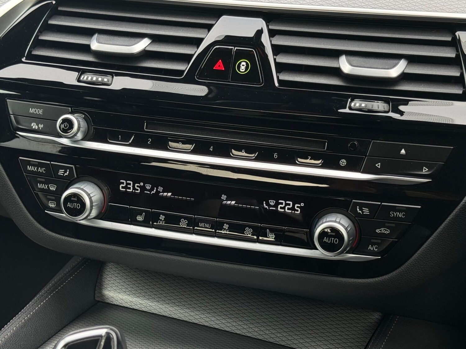 Used BMW 5 Series 2018 for sale - 76108356: Photo 65