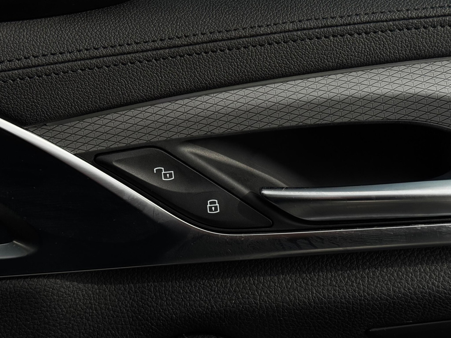 Used BMW 5 Series 2018 for sale - 76108356: Photo 71