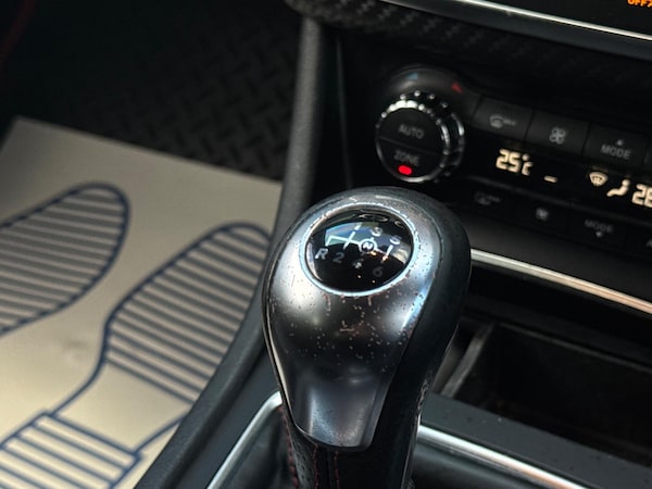 Used Mercedes-Benz A-Class for sale - 76084220: Photo 40