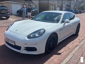 Used Porsche Panamera 2015 for sale - 78752641: Photo