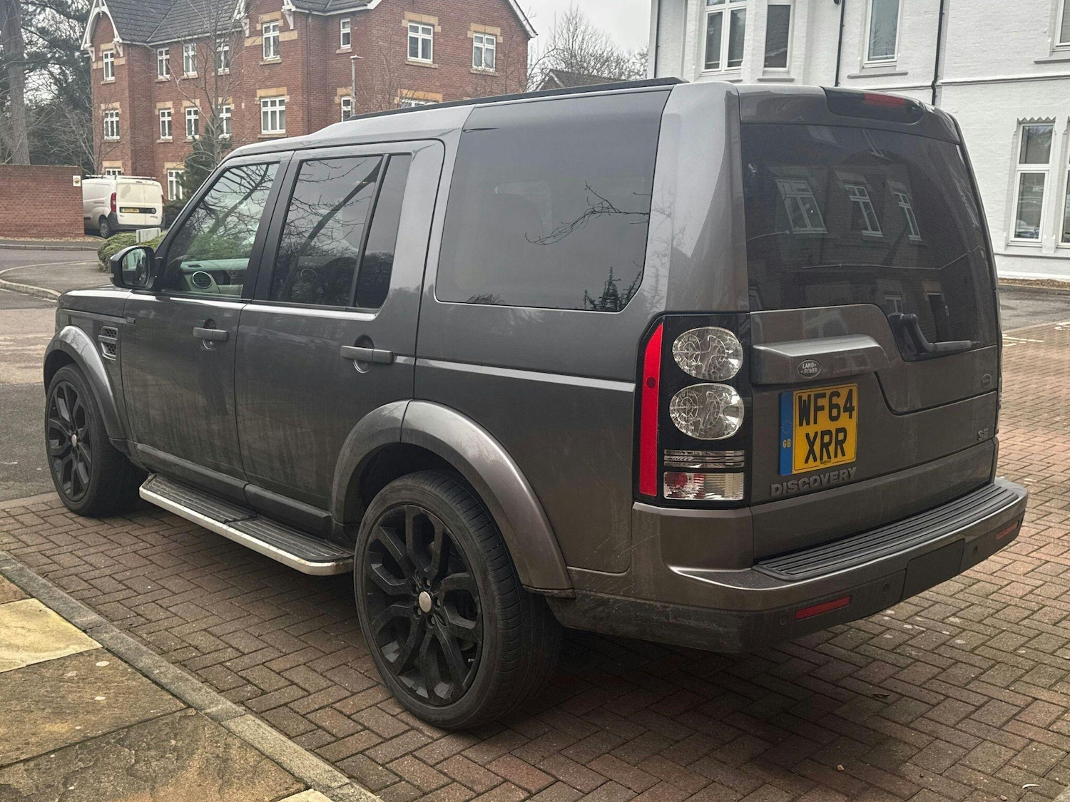 Used Land Rover Discovery 2014 for sale - 77478940: Photo 3