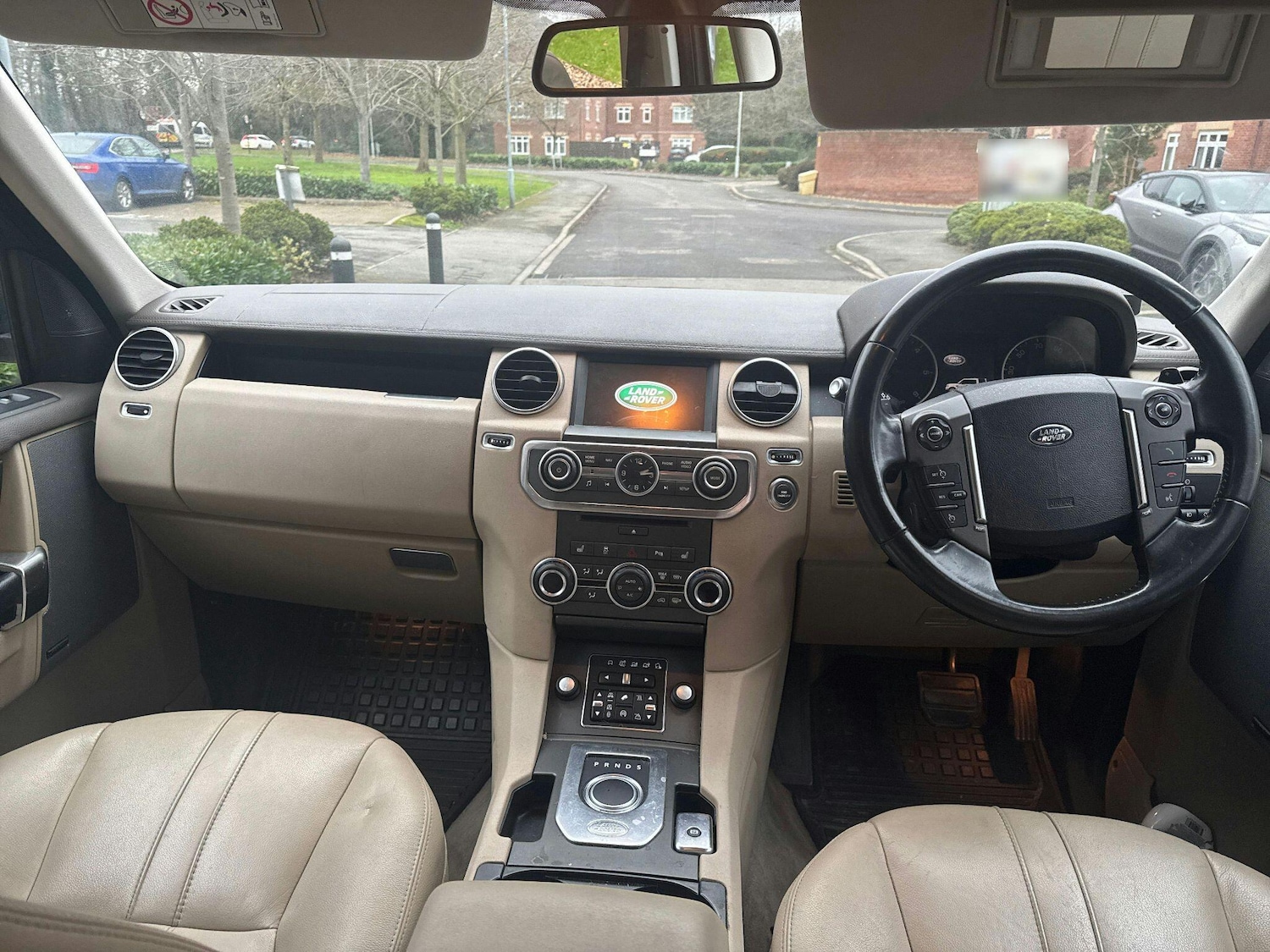 Used Land Rover Discovery 2014 for sale - 77478940: Photo 5