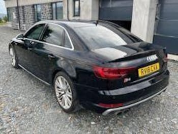 Used Audi A4 2018 for sale - 79471481: Photo
