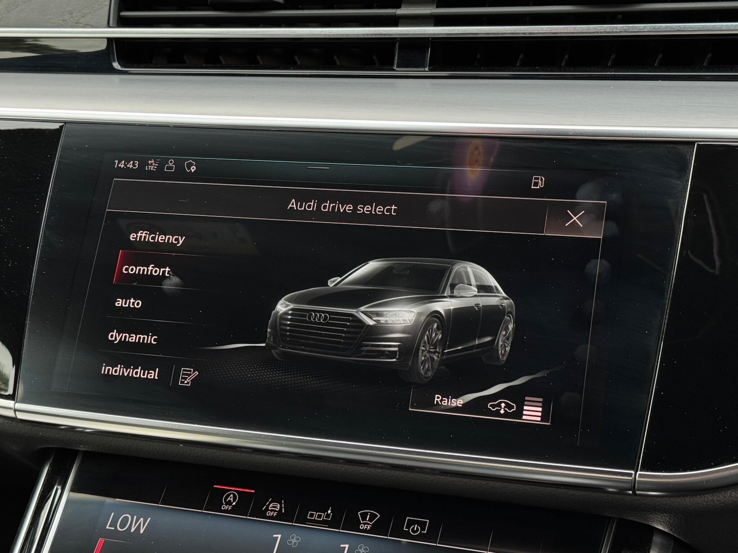 Used Audi A8 2018 for sale - 76988616: Photo 57