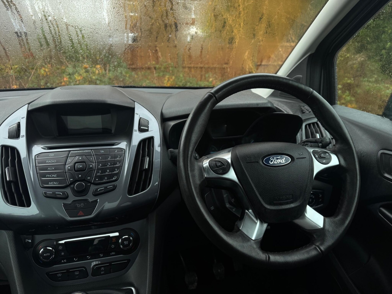 Used Ford Tourneo Connect 2016 for sale - 76952252: Photo 34